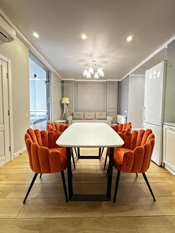 Gagarin Plaza Stylish Apartment Одеса Екстериор снимка